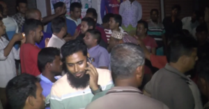 সার মজুতের খবর সংগ্রহে গিয়ে সাংবাদিকদের হেনস্তার অভিযোগ